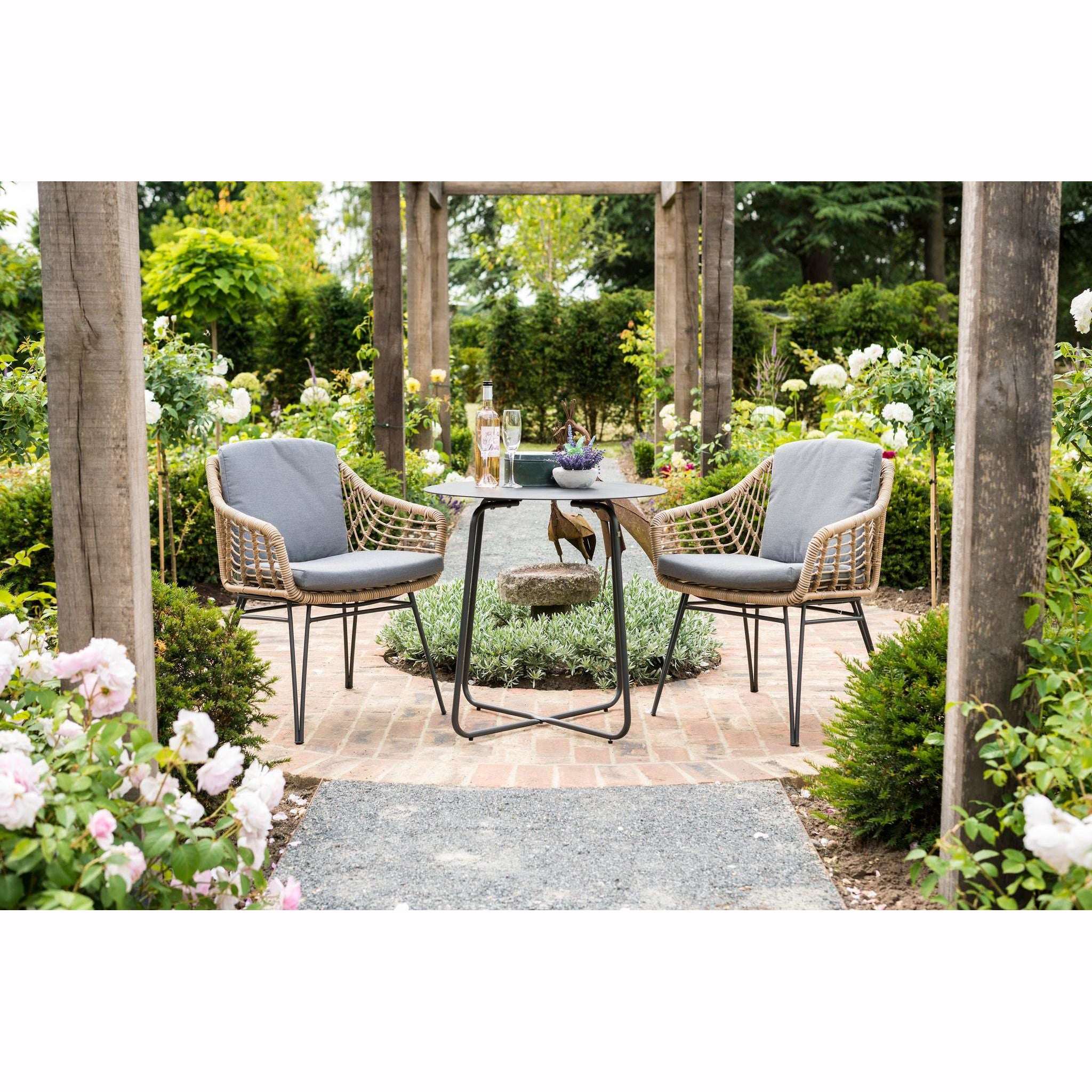 Exceptional Garden:4 Seasons Outdoor Cottage Bistro set with Dali table