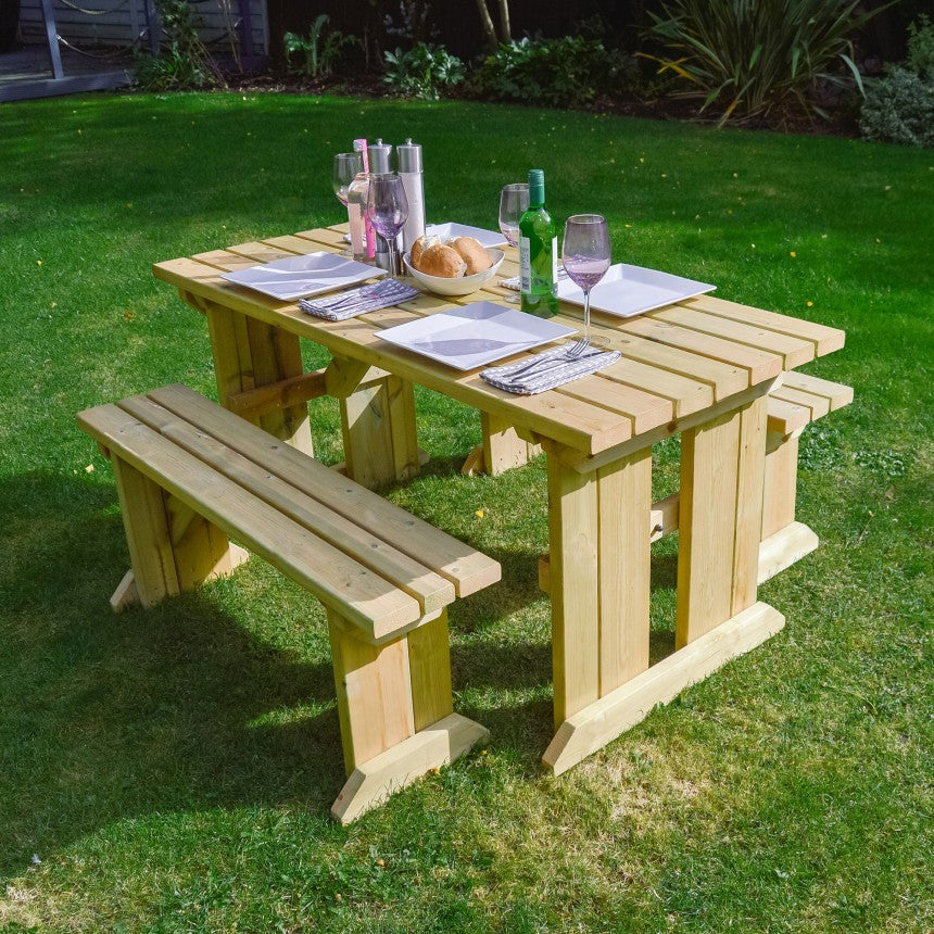 Tinwell Picnic Table And Bench Set by Rutland County