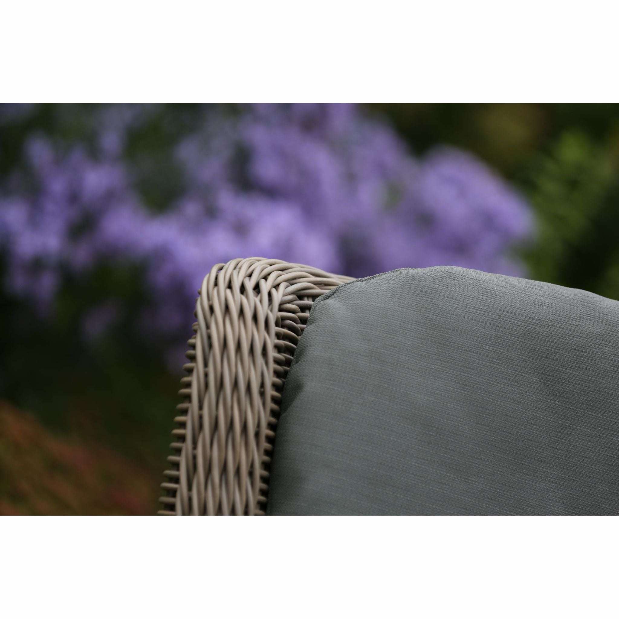 Exceptional Garden:4 Seasons Outdoor Brighton 4 Seater Dining set with Victoria Table