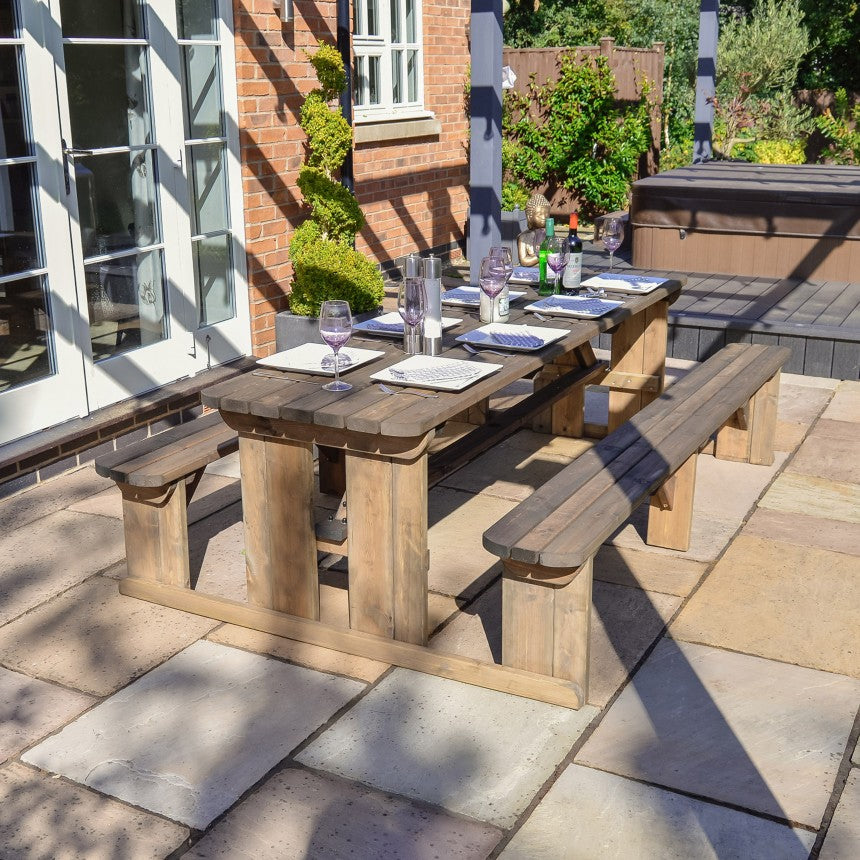 Tinwell Rounded Picnic Bench by Rutland County