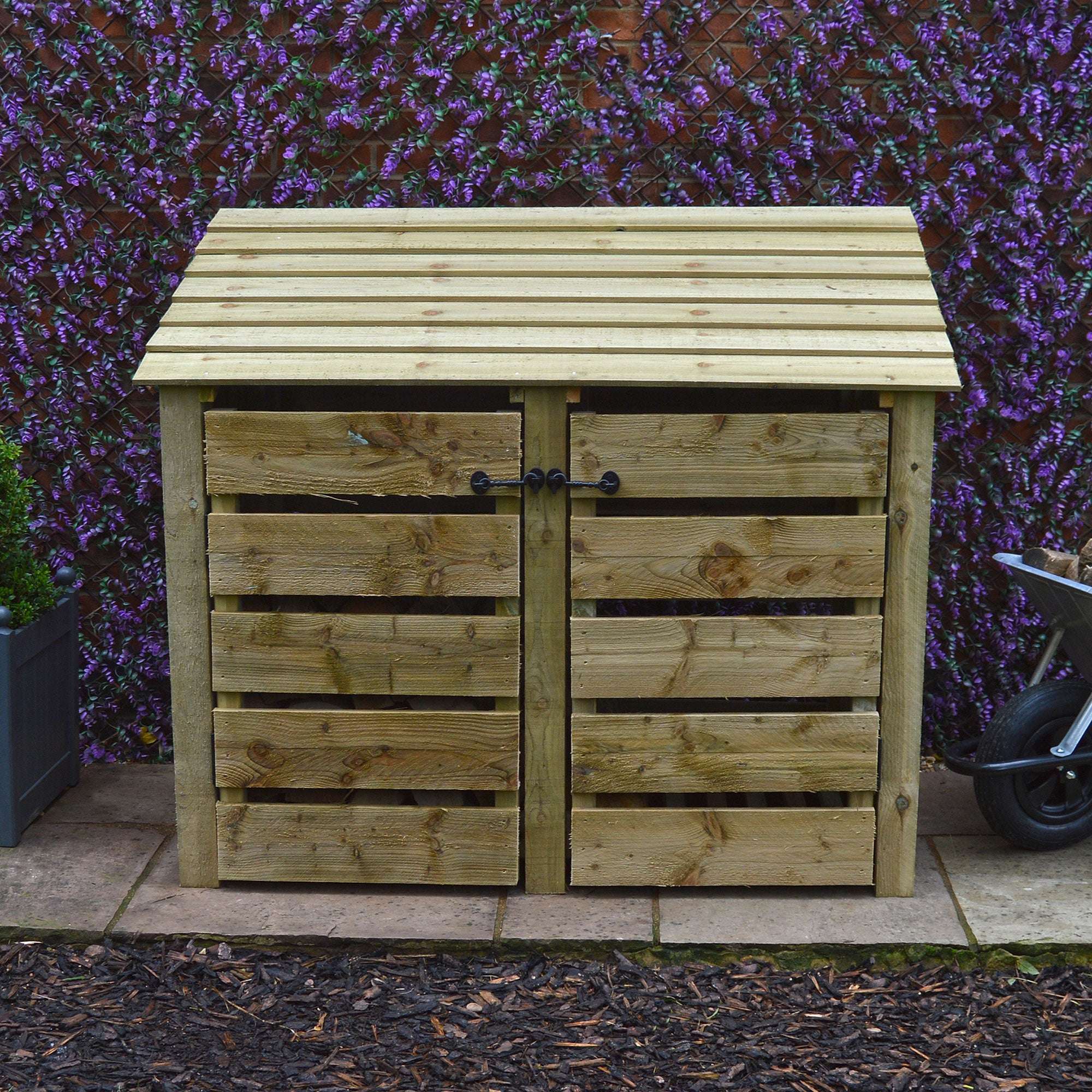 Rutland Country Cottesmore Log Store with Door and Kindling Shelf - 4ft:Rutland County,Exceptional Garden