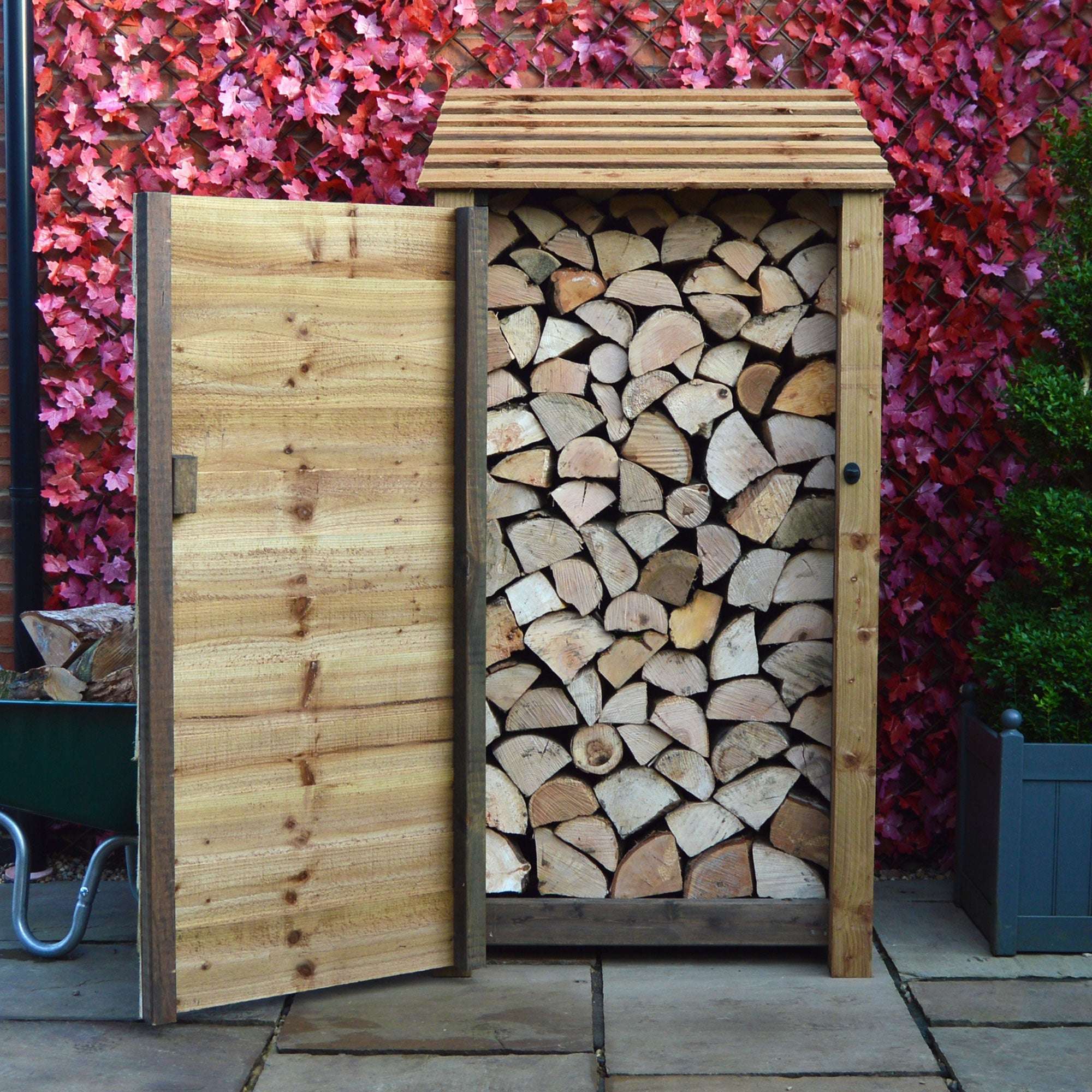 Exceptional Garden:Rutland County Burley Log Store with Door - 6ft
