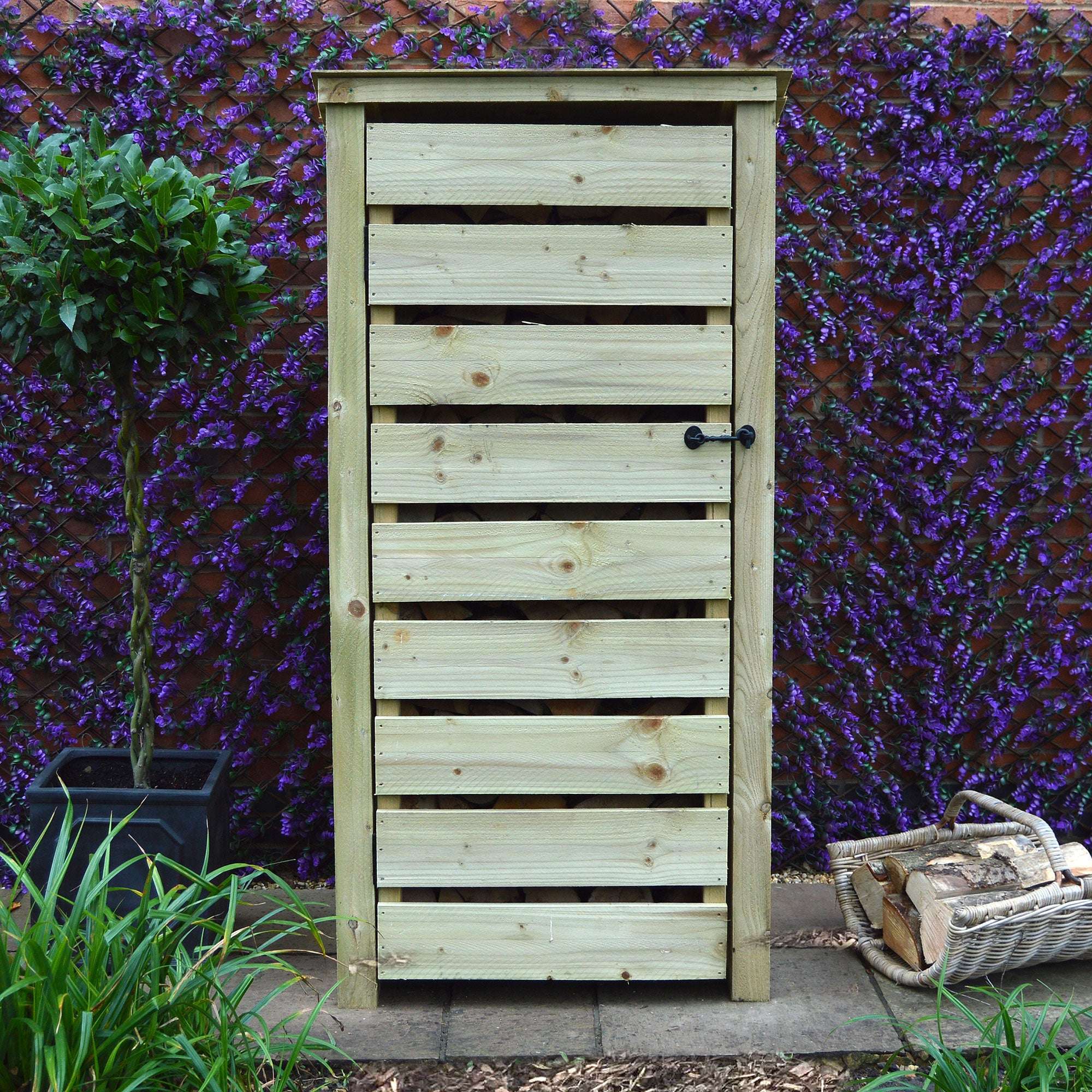 Exceptional Garden:Rutland County Burley Log Store with Door - 6ft