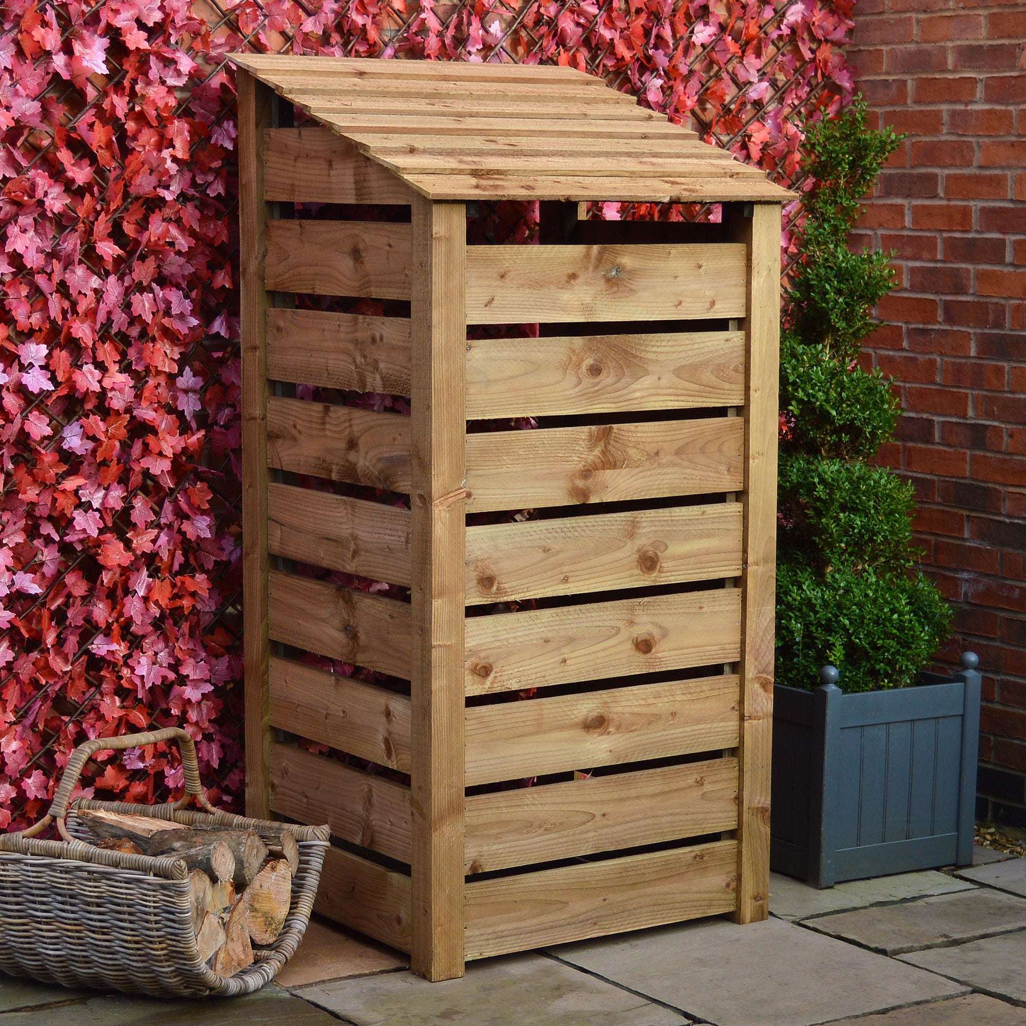 Exceptional Garden:Rutland County Burley Log Store with Door - 6ft