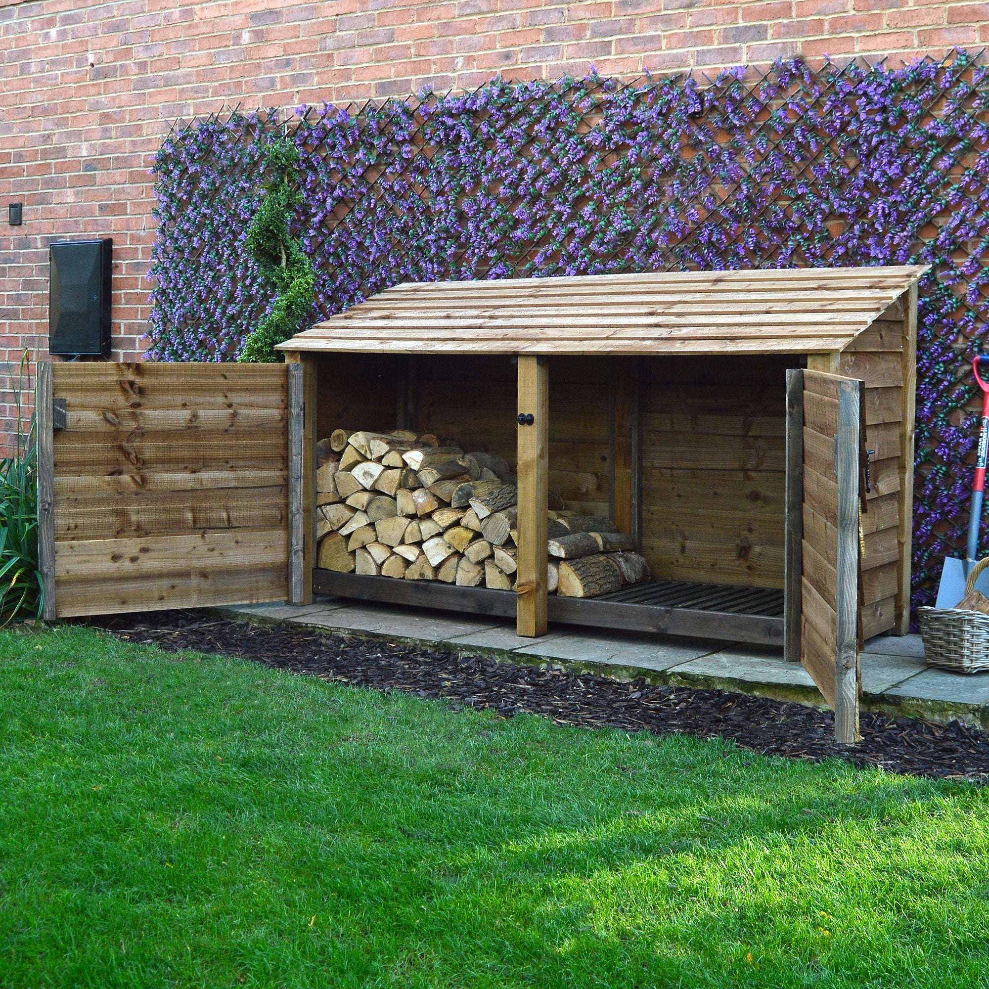 Exceptional Garden:Rutland County Normanton Log Store with Door - 4ft