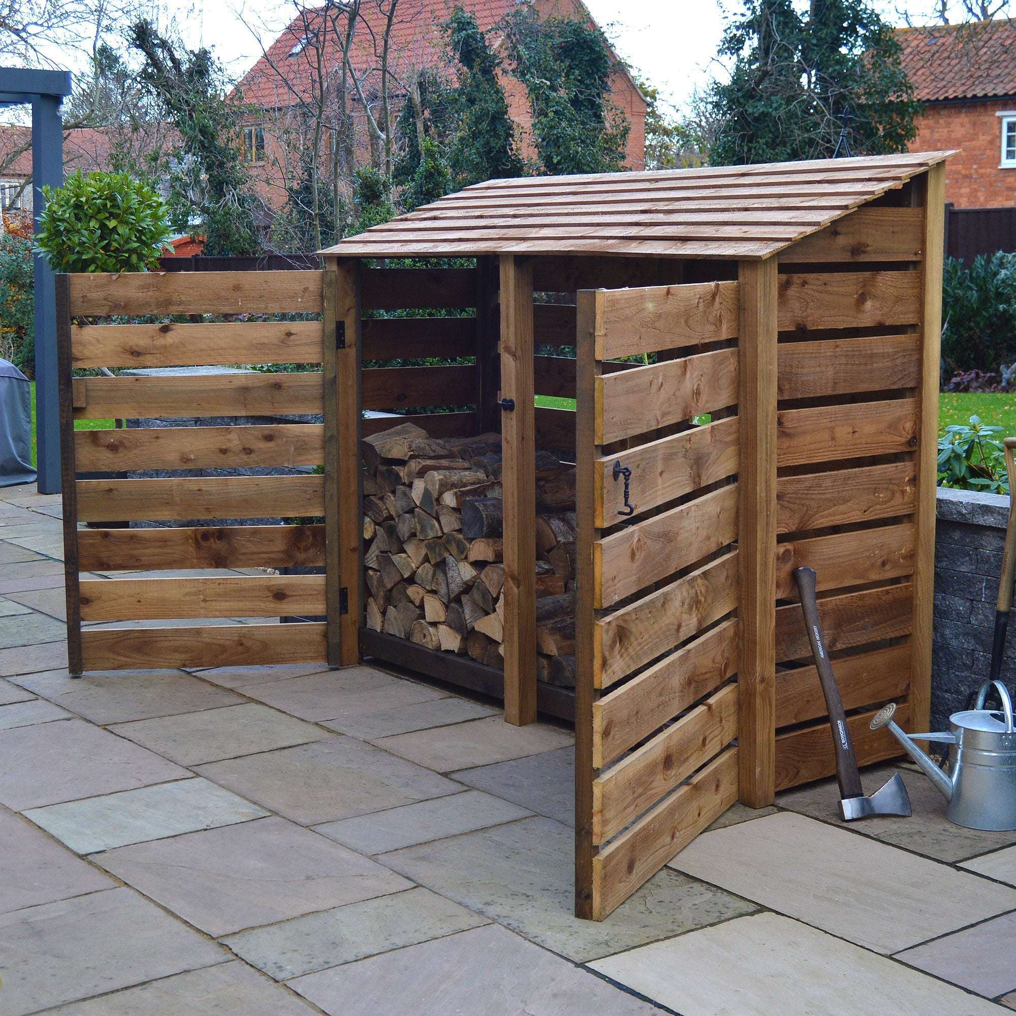 Exceptional Garden:Rutland County Normanton Log Store with Door - 6ft