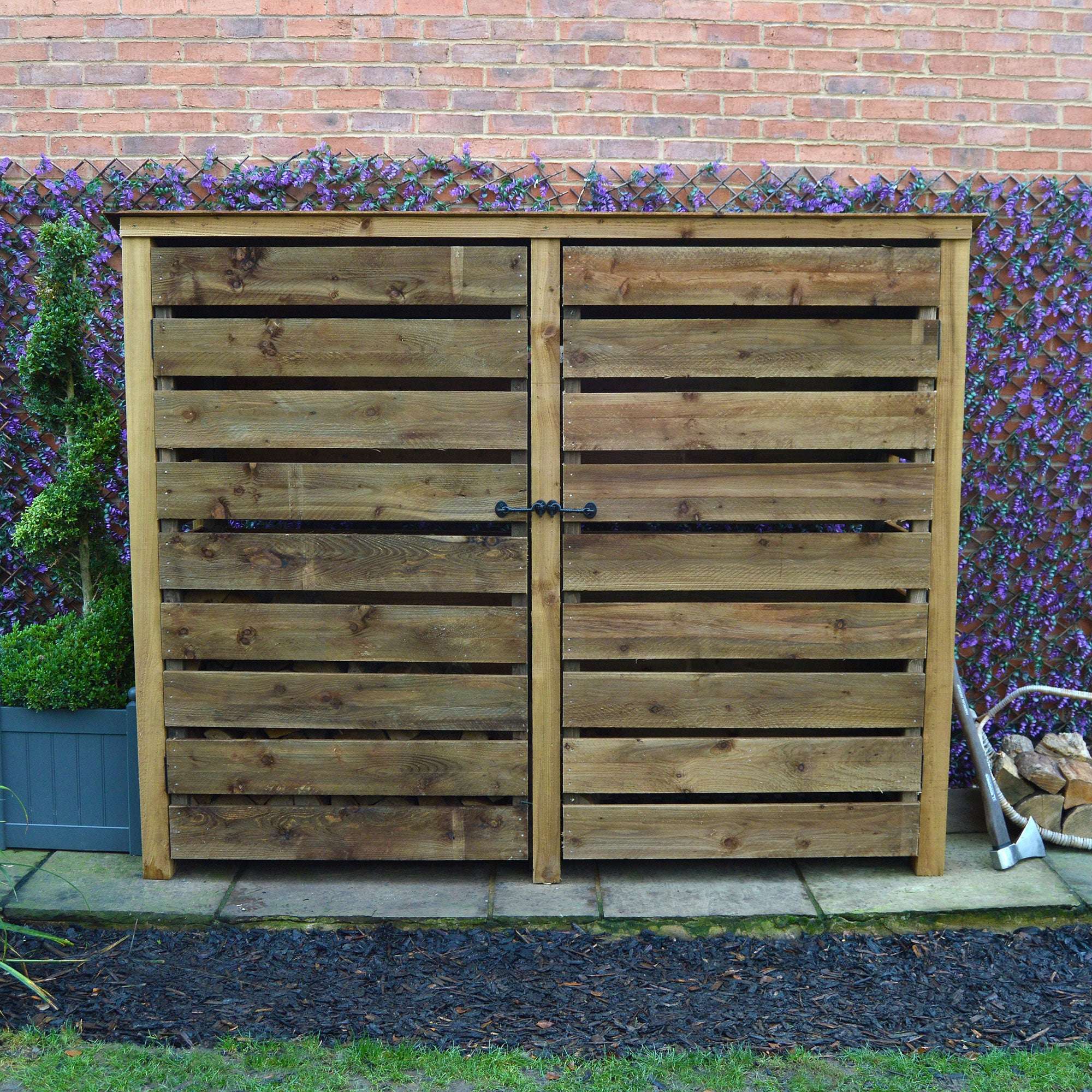 Exceptional Garden:Rutland County Normanton Log Store with Door - 6ft