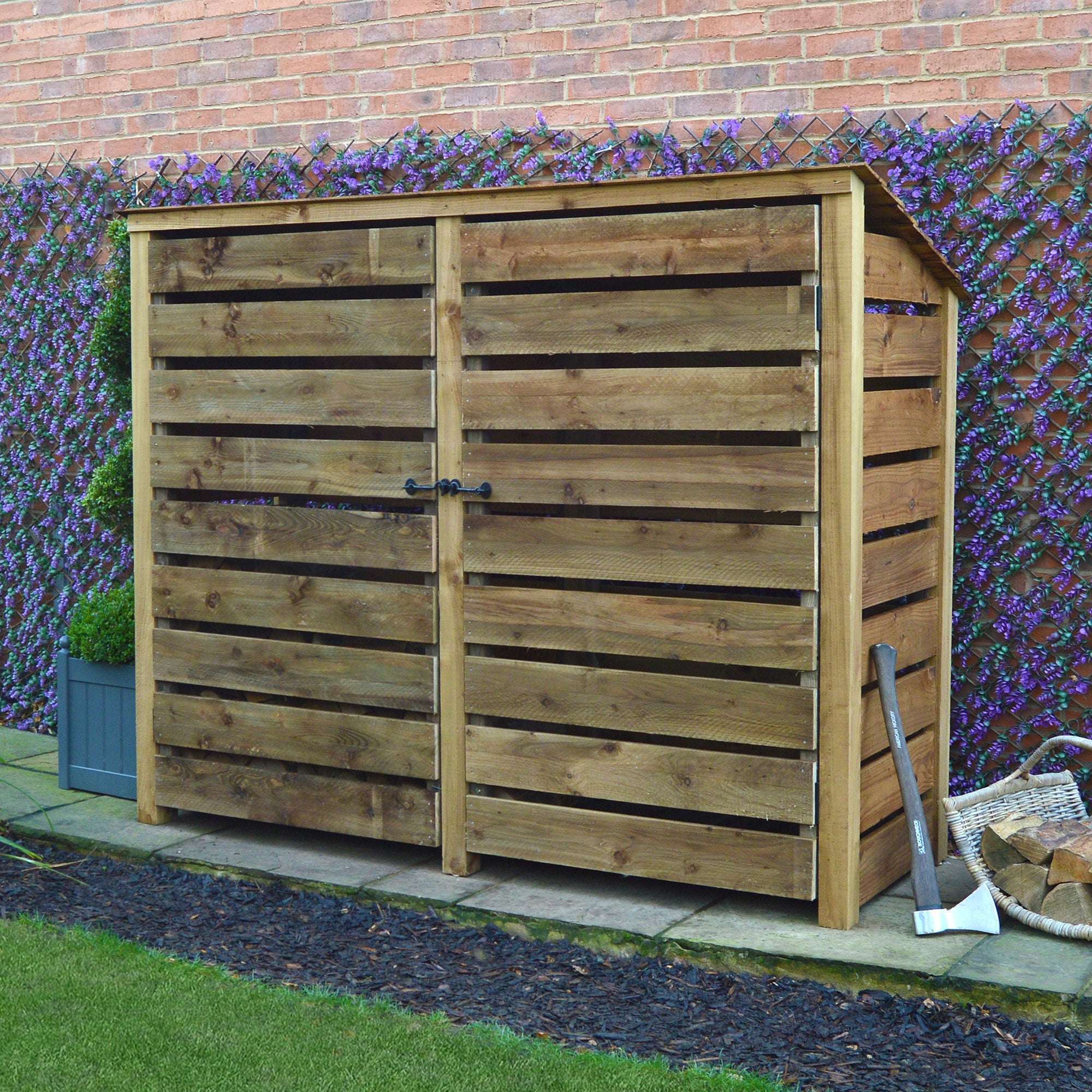 Exceptional Garden:Rutland County Normanton Log Store with Door - 6ft