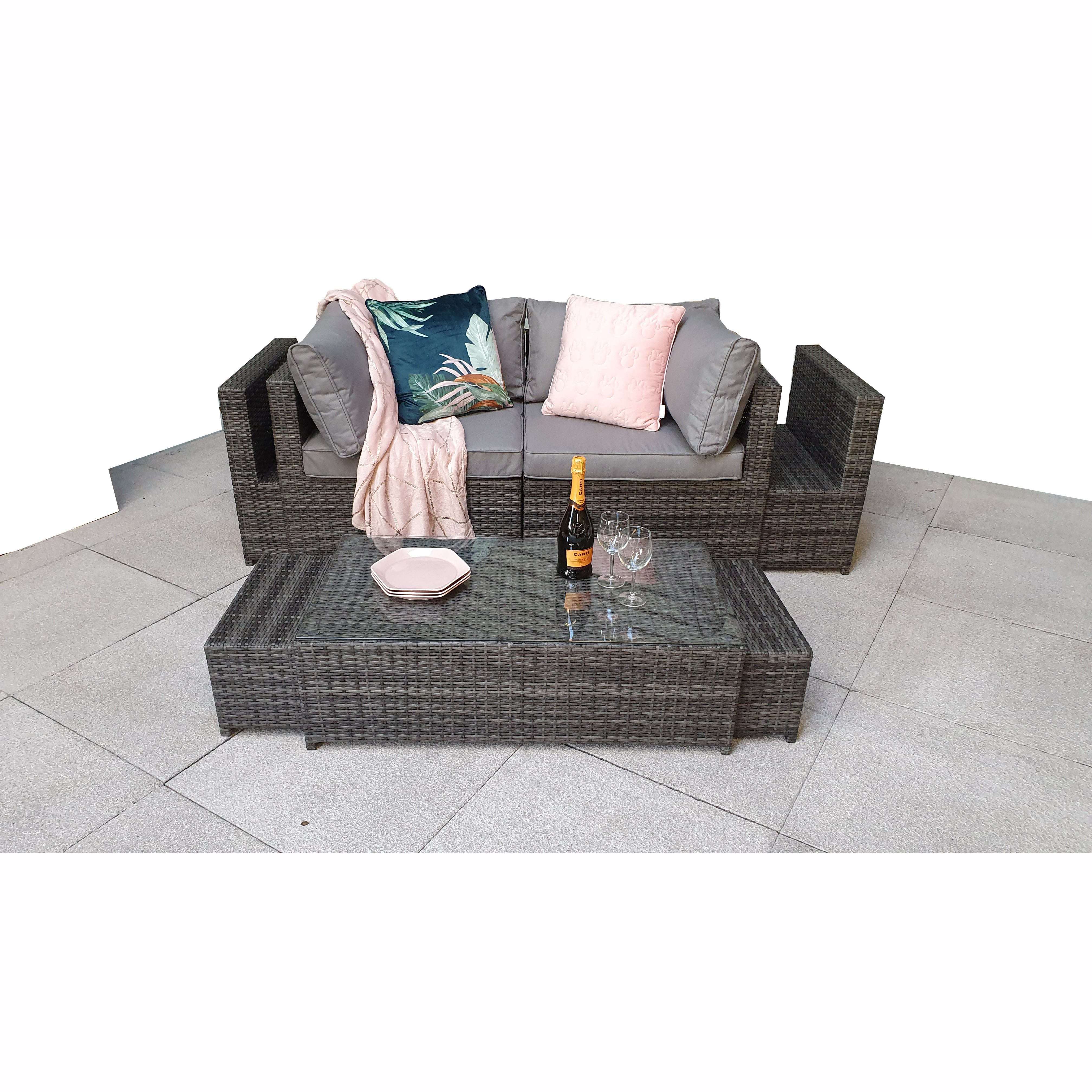 Exceptional Garden:Signature Weave Chelsea Modular Sofa Set