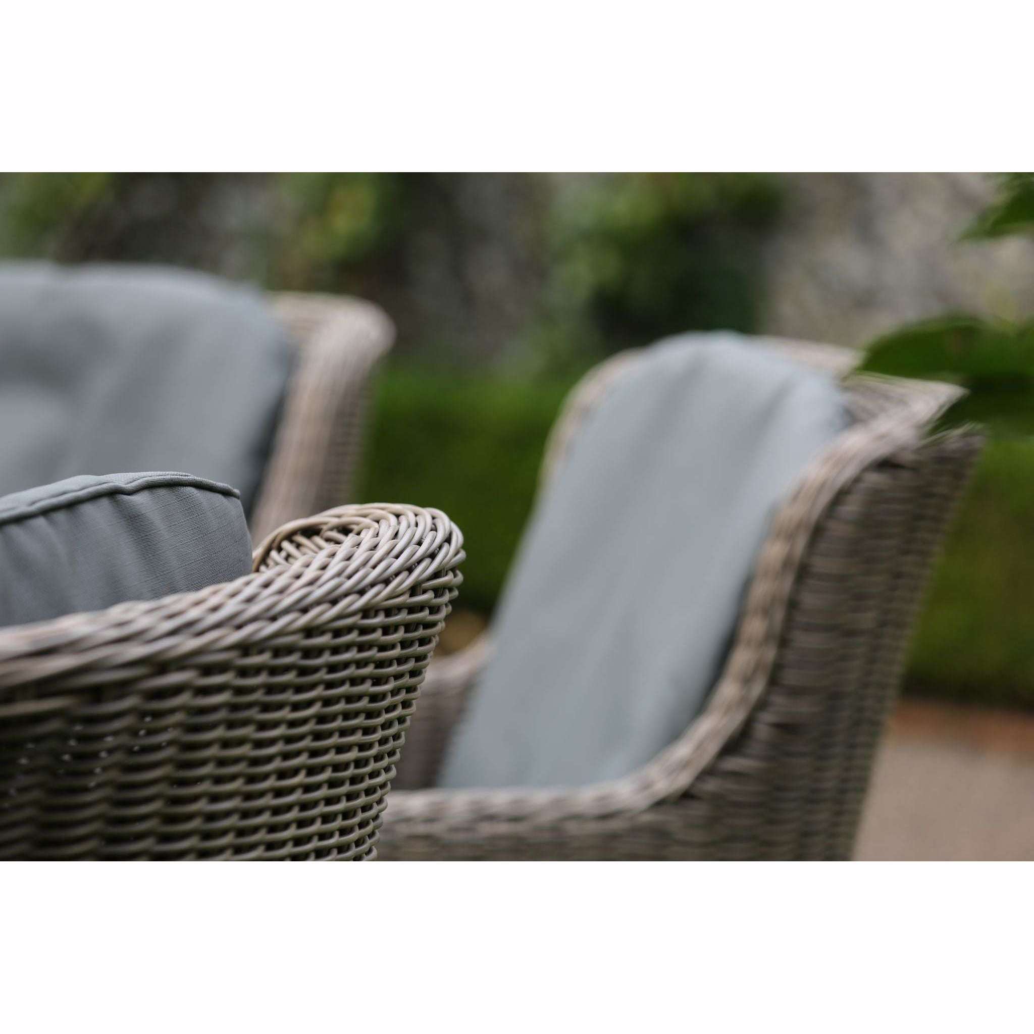 Exceptional Garden:4 Seasons Outdoor Brighton 6 Seater Dining set with Victoria Table