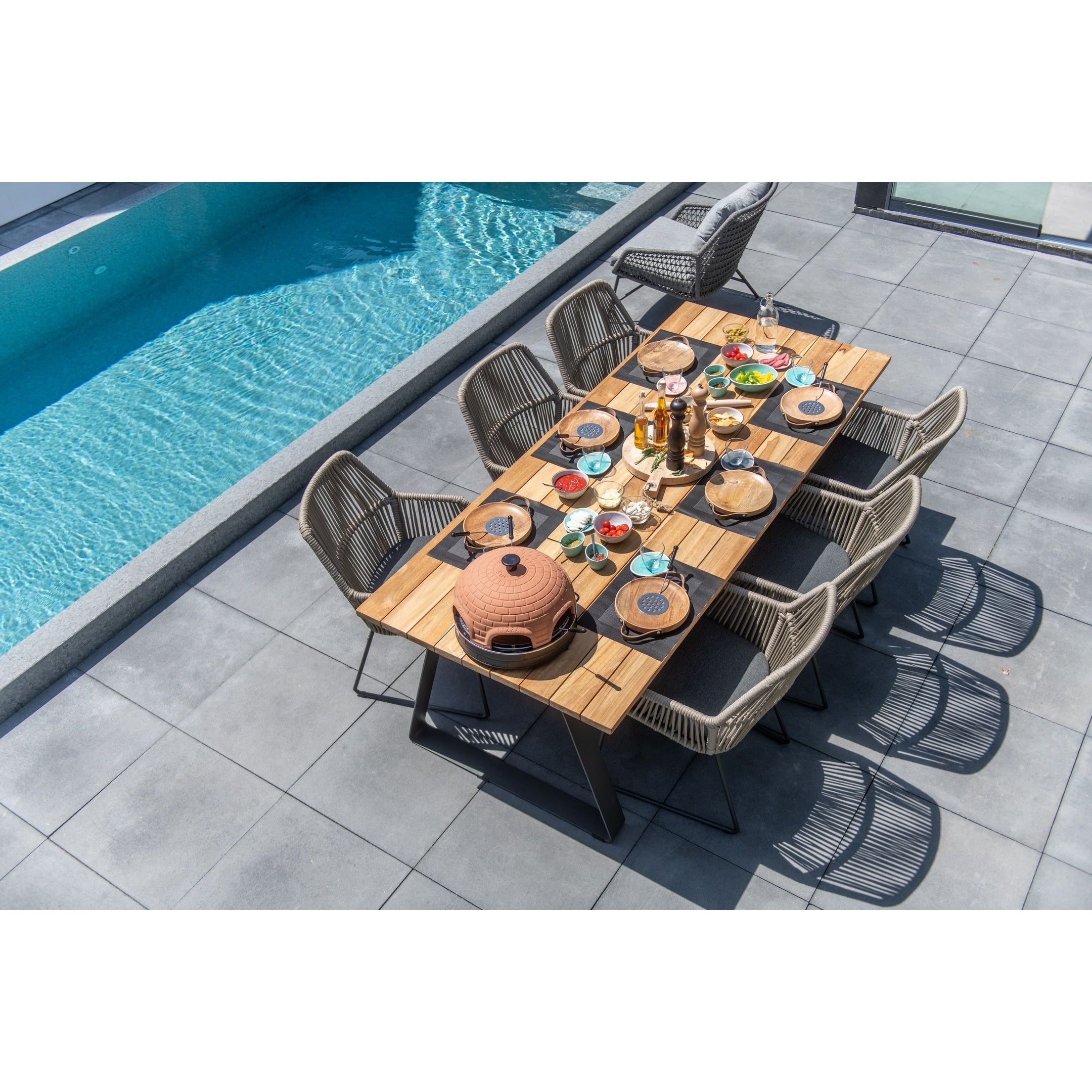4 Seasons Outdoor Ramblas 6 Seat Dining Set with Basso Dining Table and Teak Top