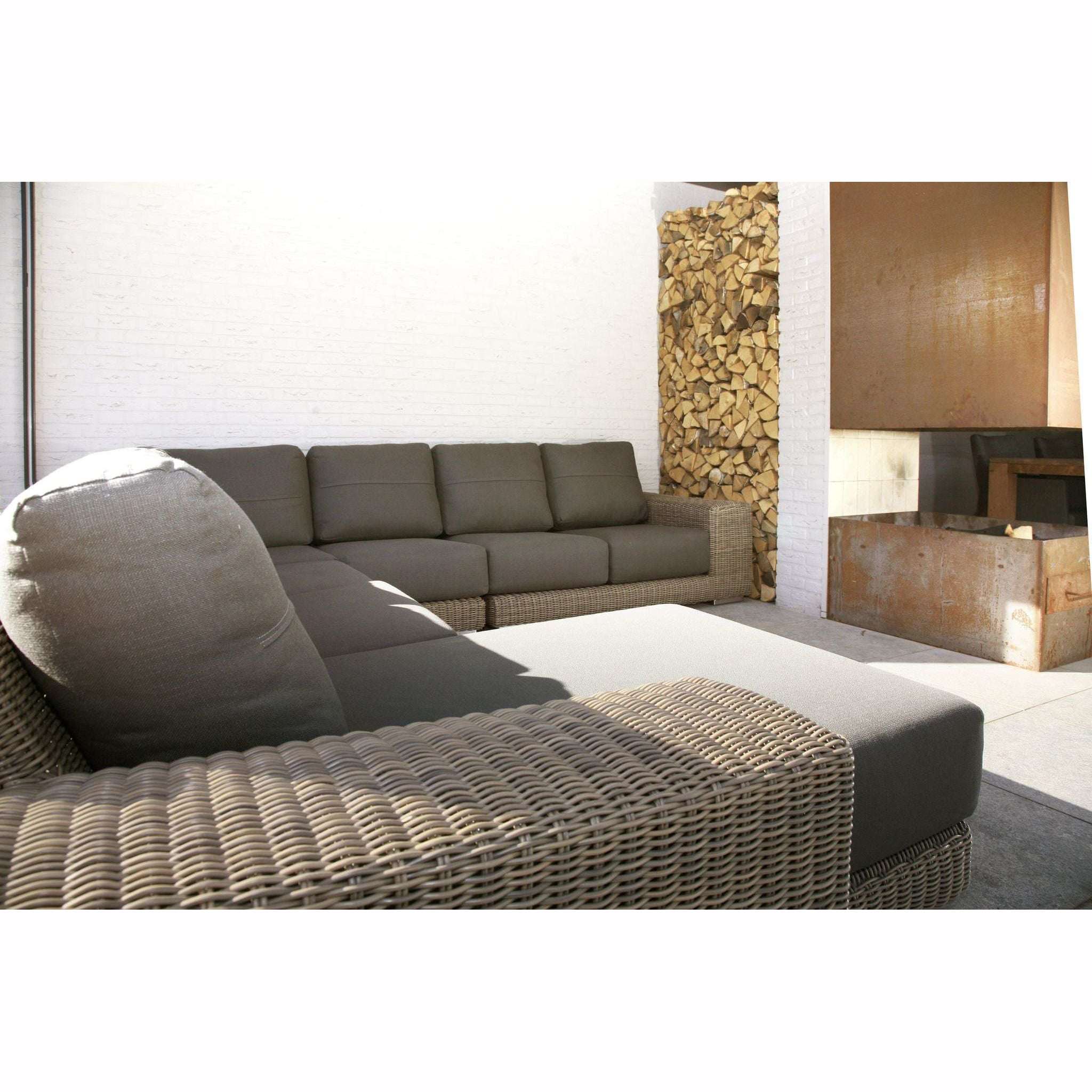 Exceptional Garden:4 Seasons Outdoor Kingston Corner Lounge Set and Kingston Coffee Table with Glass Top and Footstool