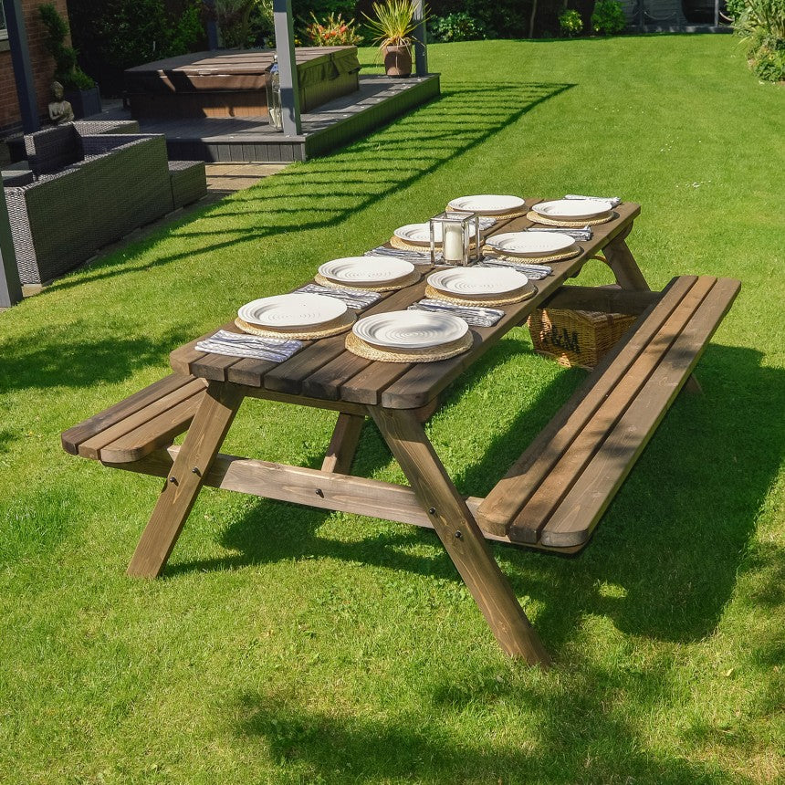 Oakham Rounded Picnic Bench by Rutland County