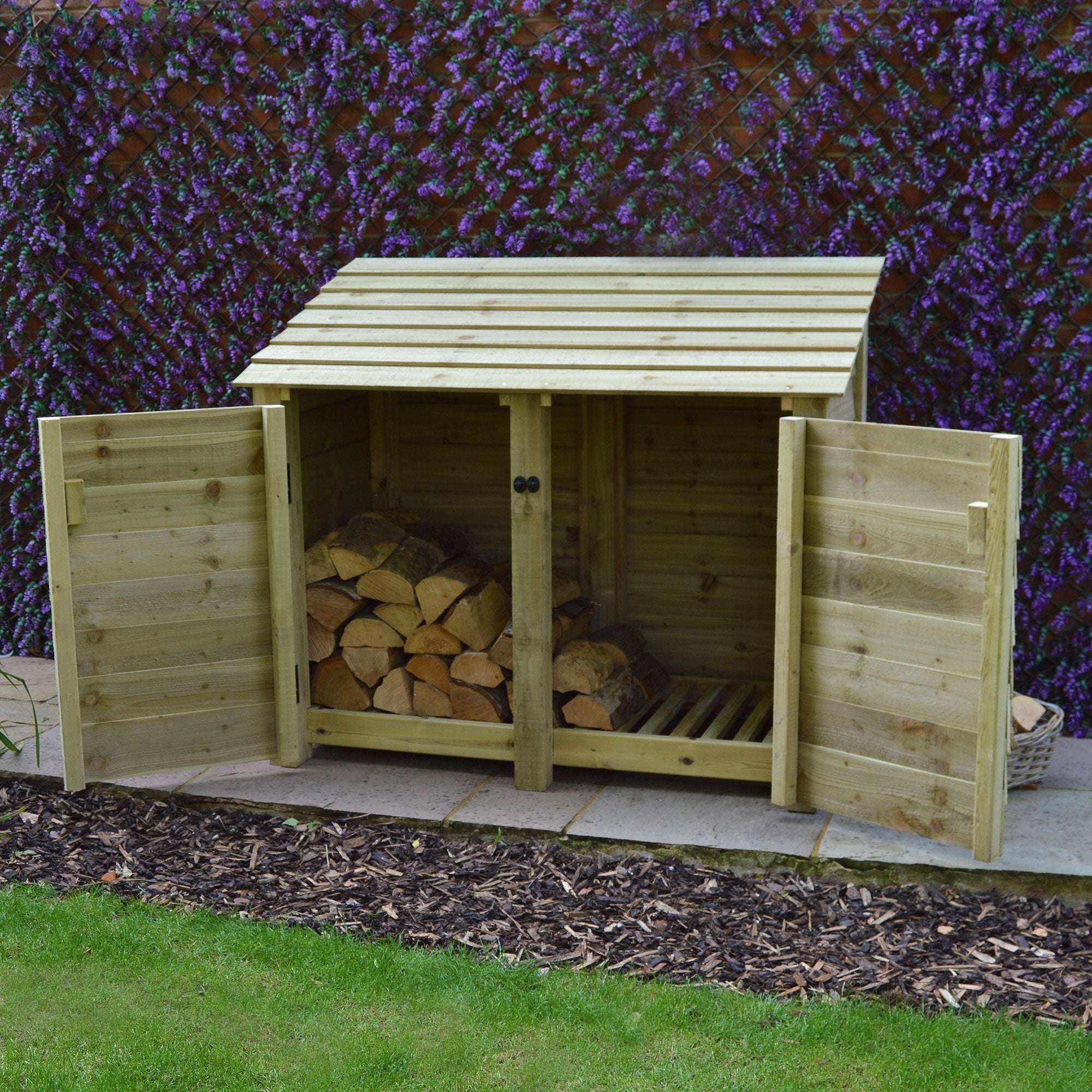 Exceptional Garden:Rutland Country Cottesmore Log Store with Door - 4ft