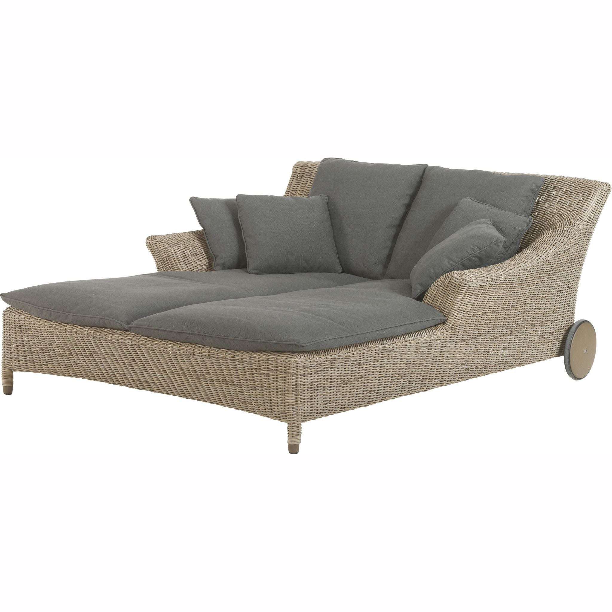 Exceptional Garden:4 Seasons Outdoor Valentine 2 Seater Sunbed with 7 Cushions