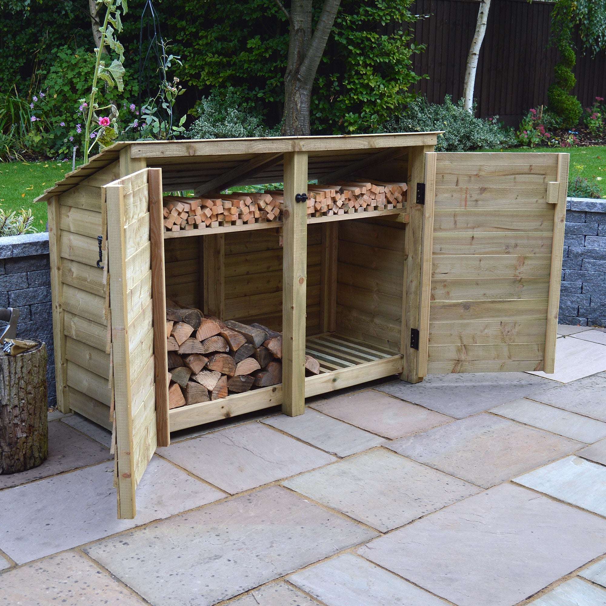 Rutland Country Hambleton Log Store with Door and Kindling Shelf - 4ft:Rutland County,Exceptional Garden