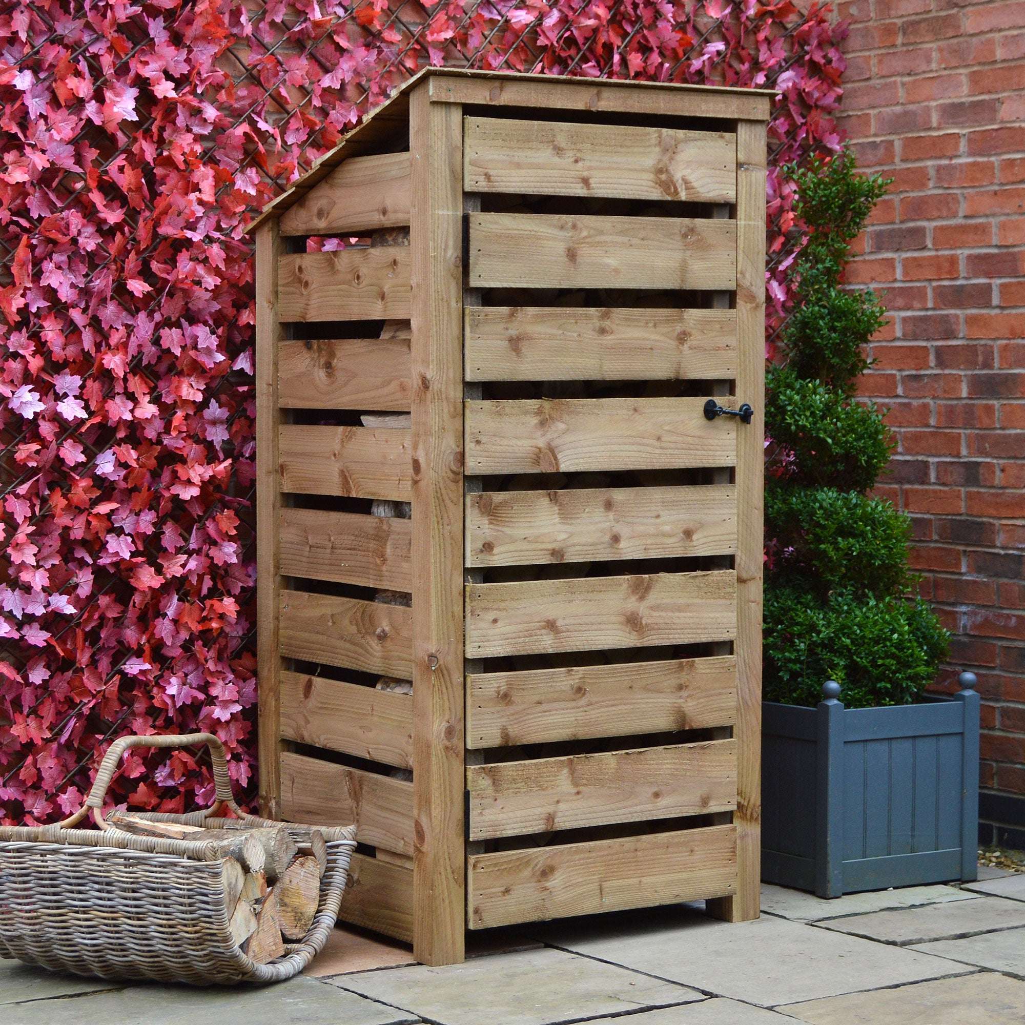 Rutland County Burley Log Store with Door and Kindling Shelf - 6ft:Rutland County,Exceptional Garden