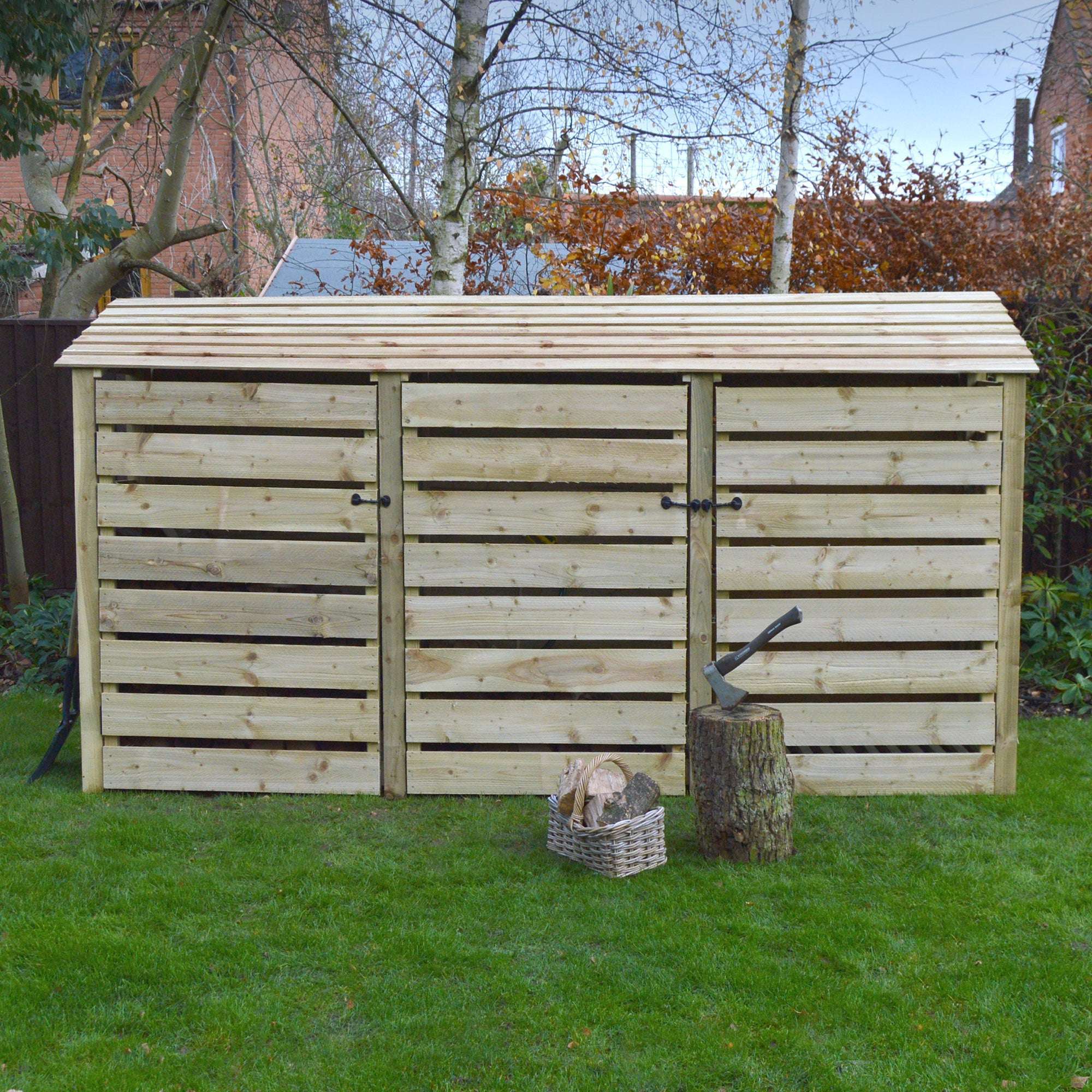 Exceptional Garden:Rutland County Empingham Log Store Kindling Shelf and Door - 6ft