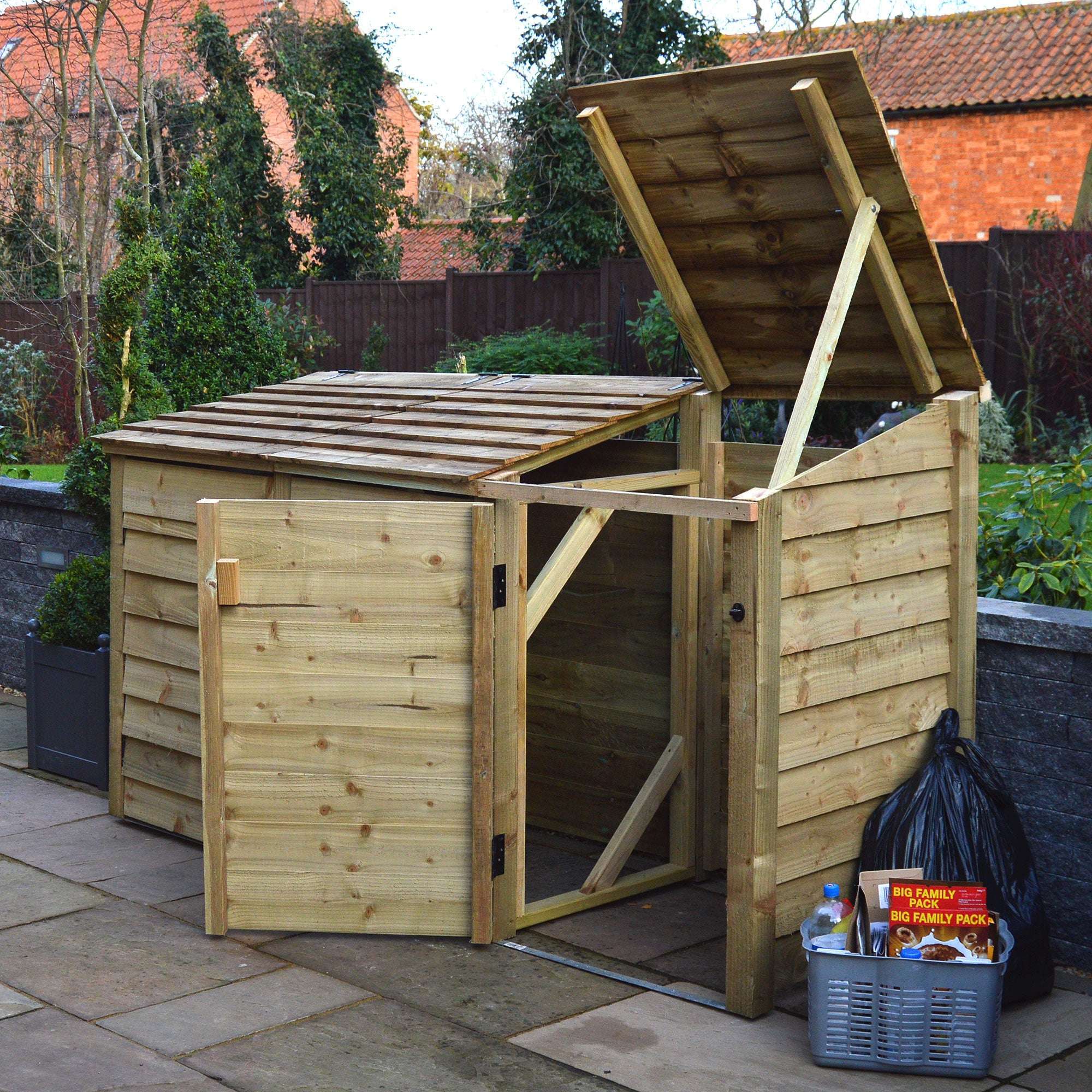 Exceptional Garden:Rutland Country Morcott Triple Wheelie Bin Storage Unit
