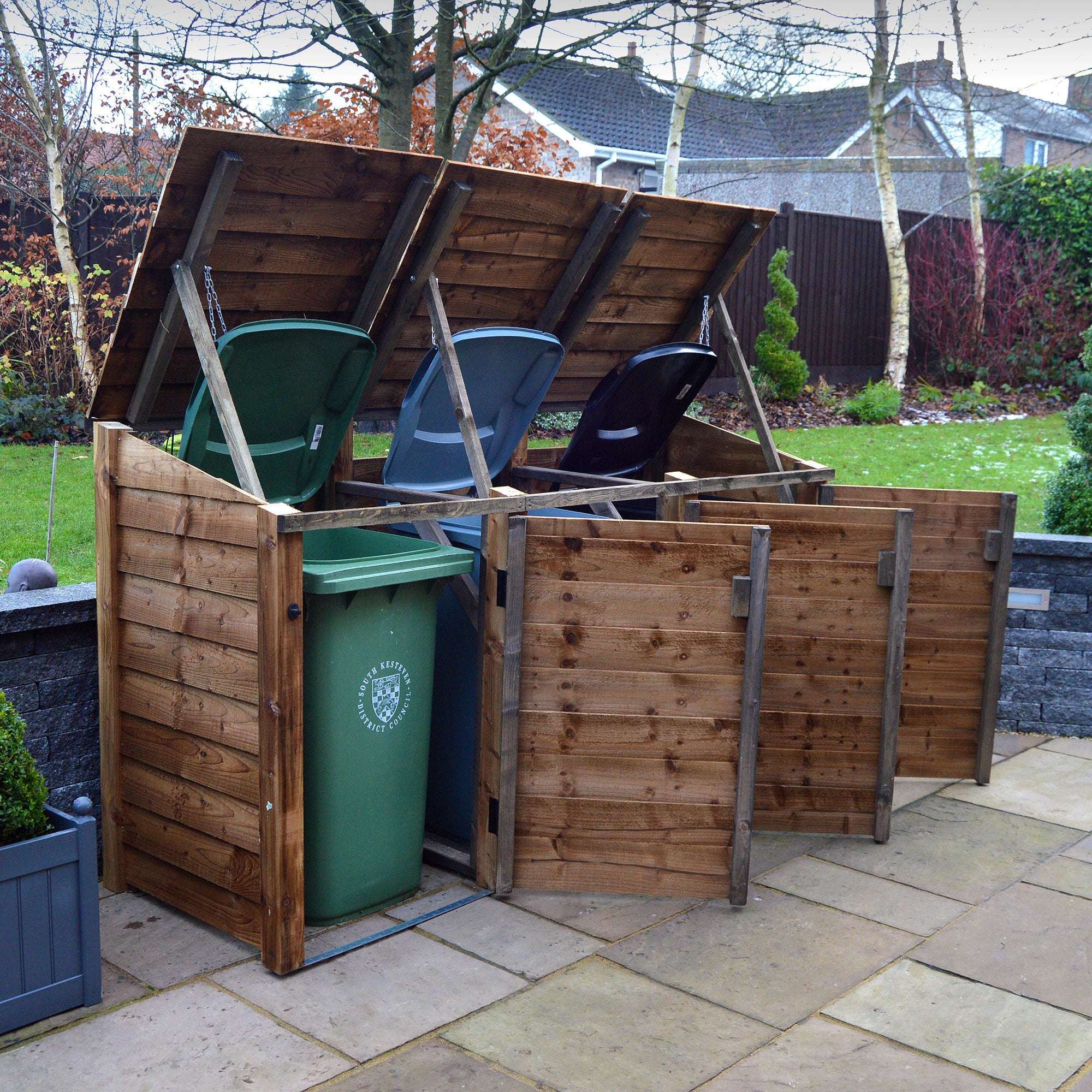 Exceptional Garden:Rutland Country Morcott Triple Wheelie Bin Storage Unit