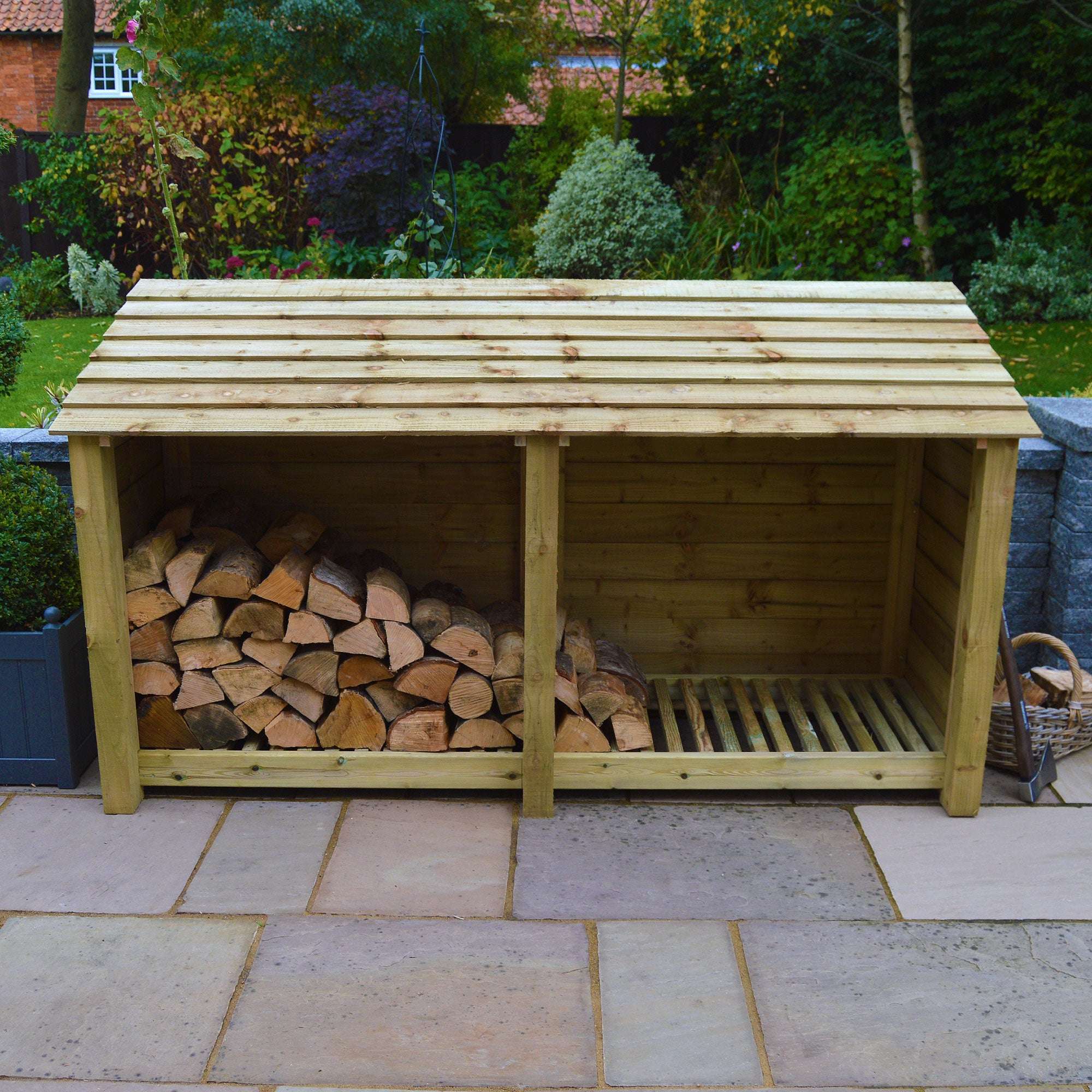 Exceptional Garden:Rutland Country Normanton Log Store - 4ft