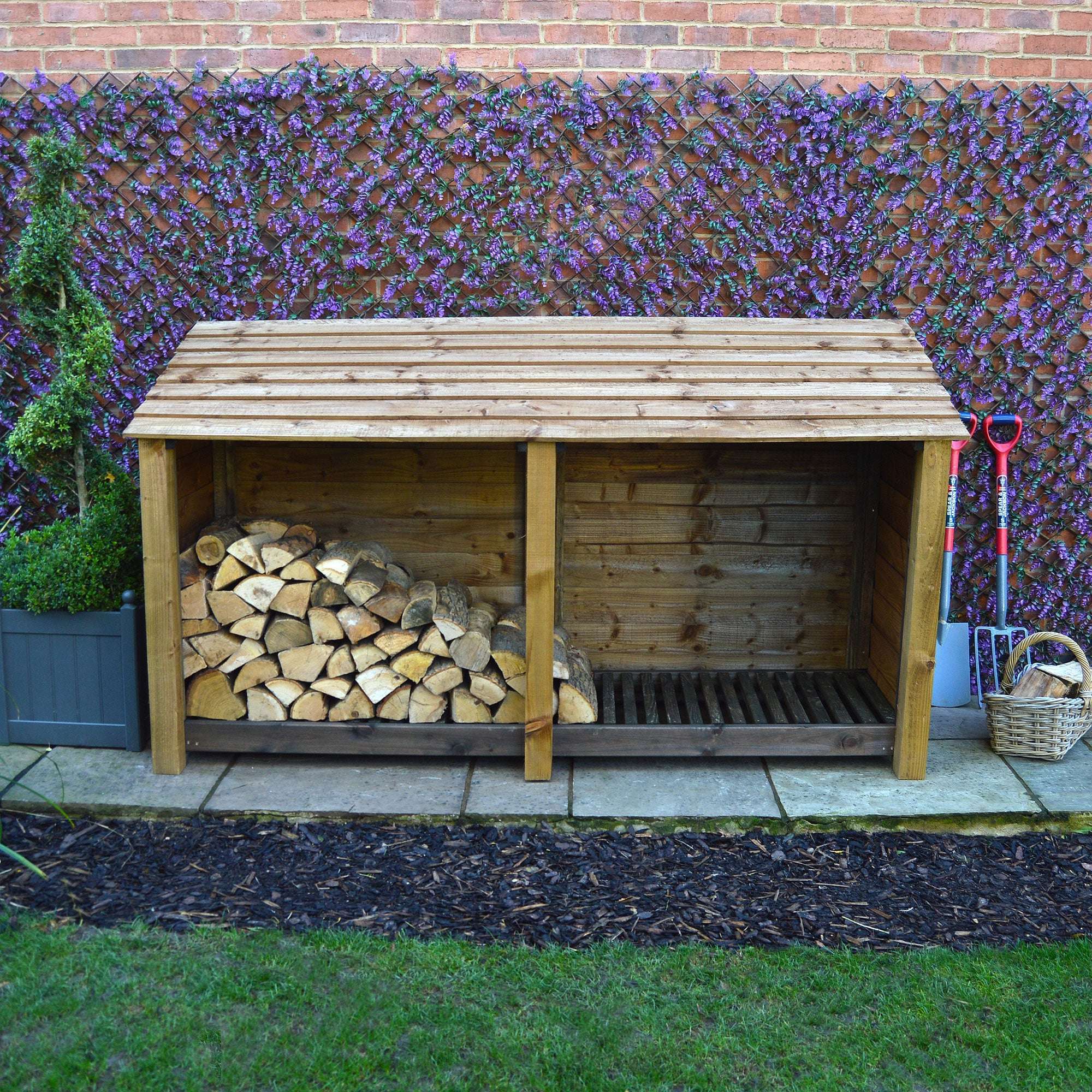 Rutland Country Normanton Log Store - 4ft:Rutland County,Exceptional Garden