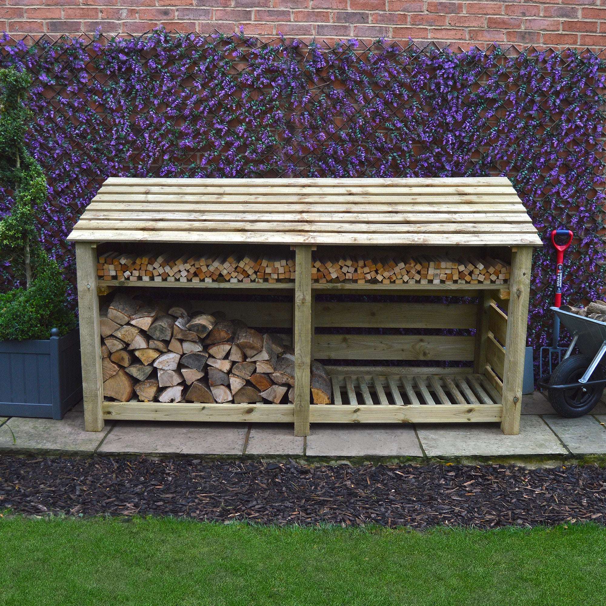 Exceptional Garden:Rutland County Normanton Log Store with Kindling Shelf - 4ft