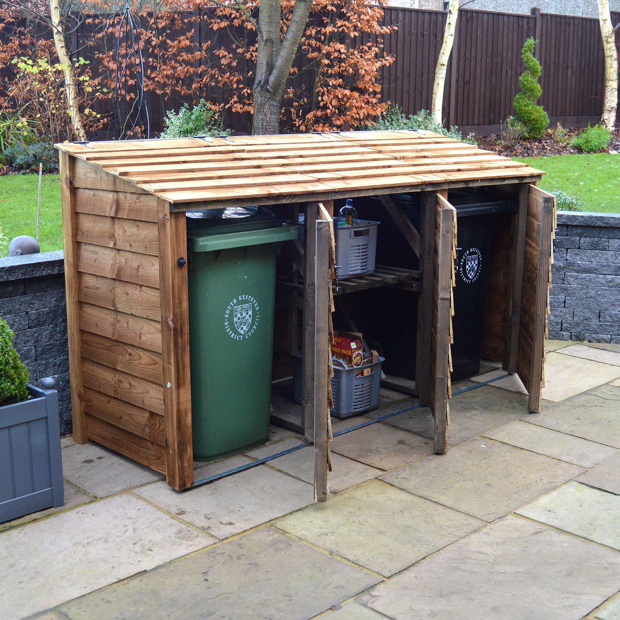 Exceptional Garden:Rutland Country Morcott Triple Combo Wheelie Bin Storage Unit