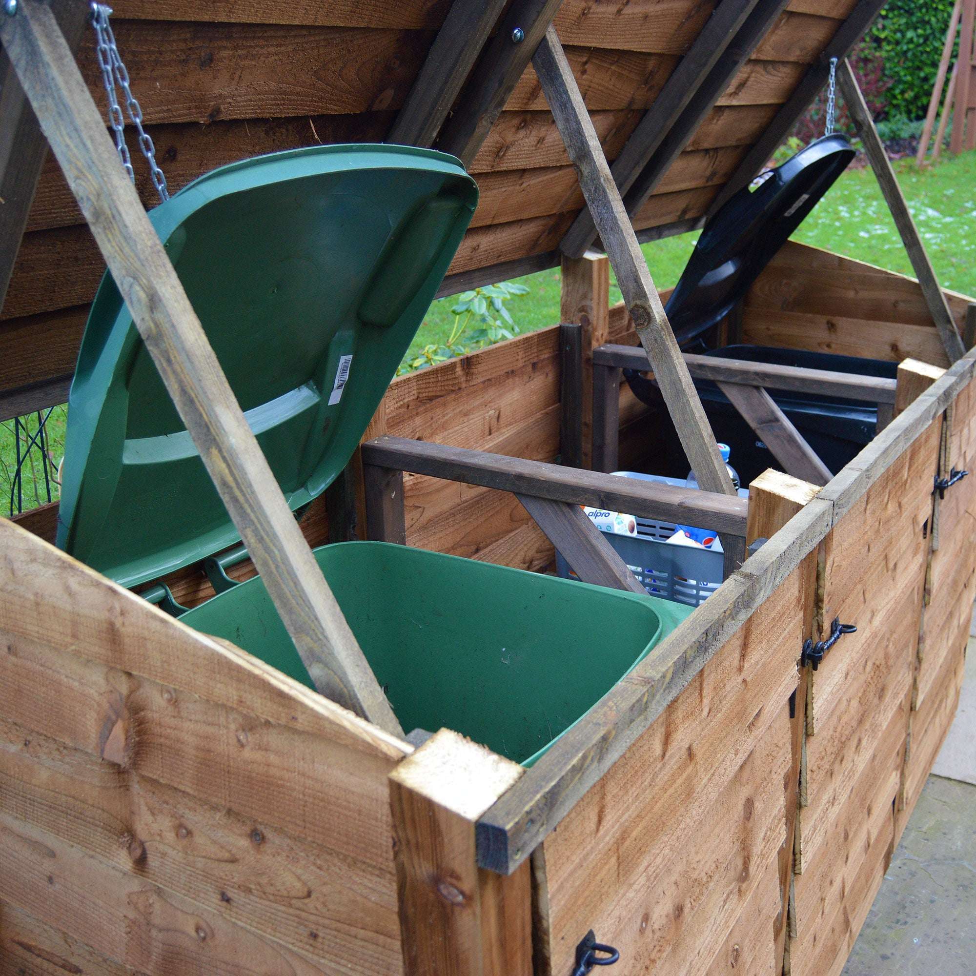 Exceptional Garden:Rutland Country Morcott Triple Combo Wheelie Bin Storage Unit