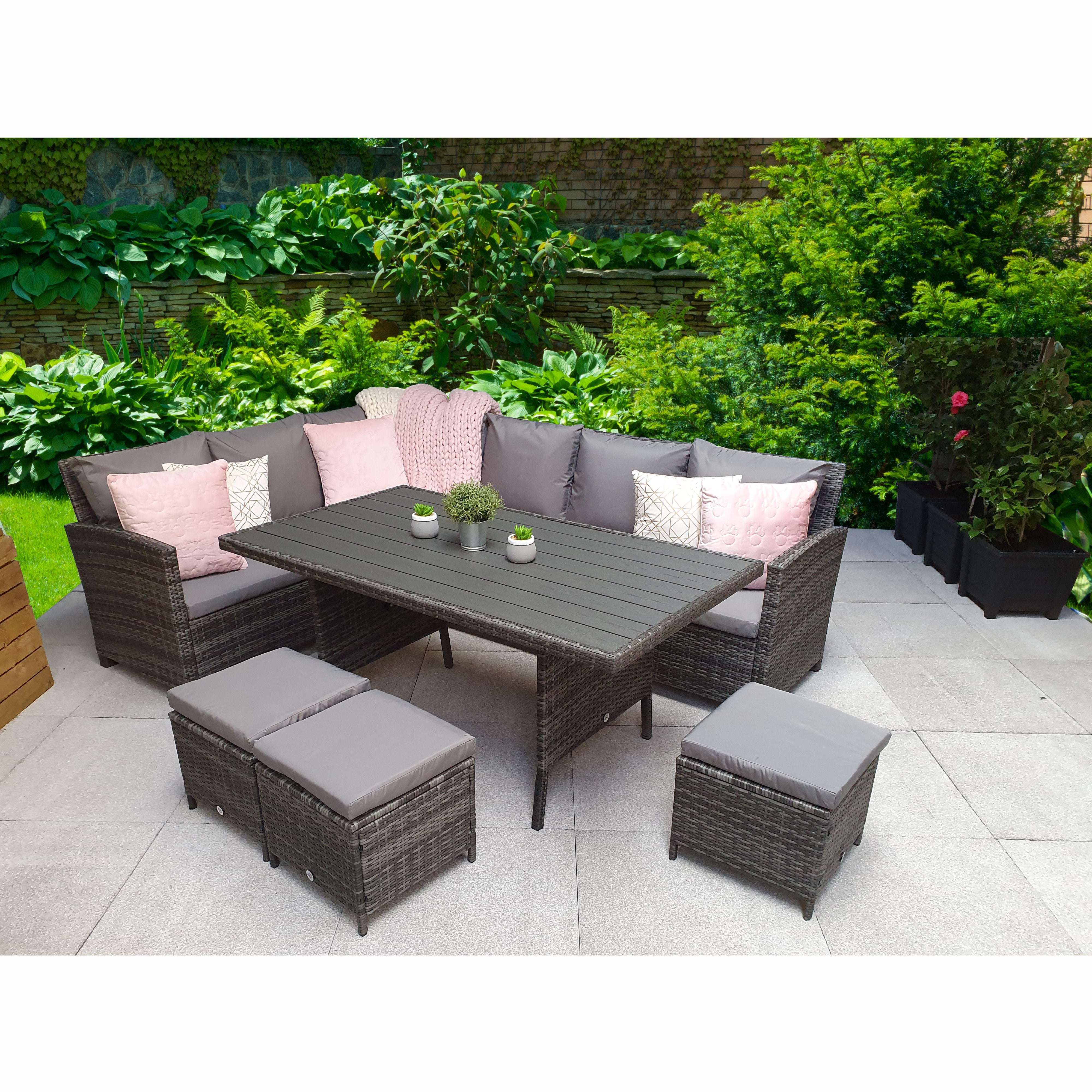 Exceptional Garden:Signature Weave Charlie Polywood Corner Dining Set