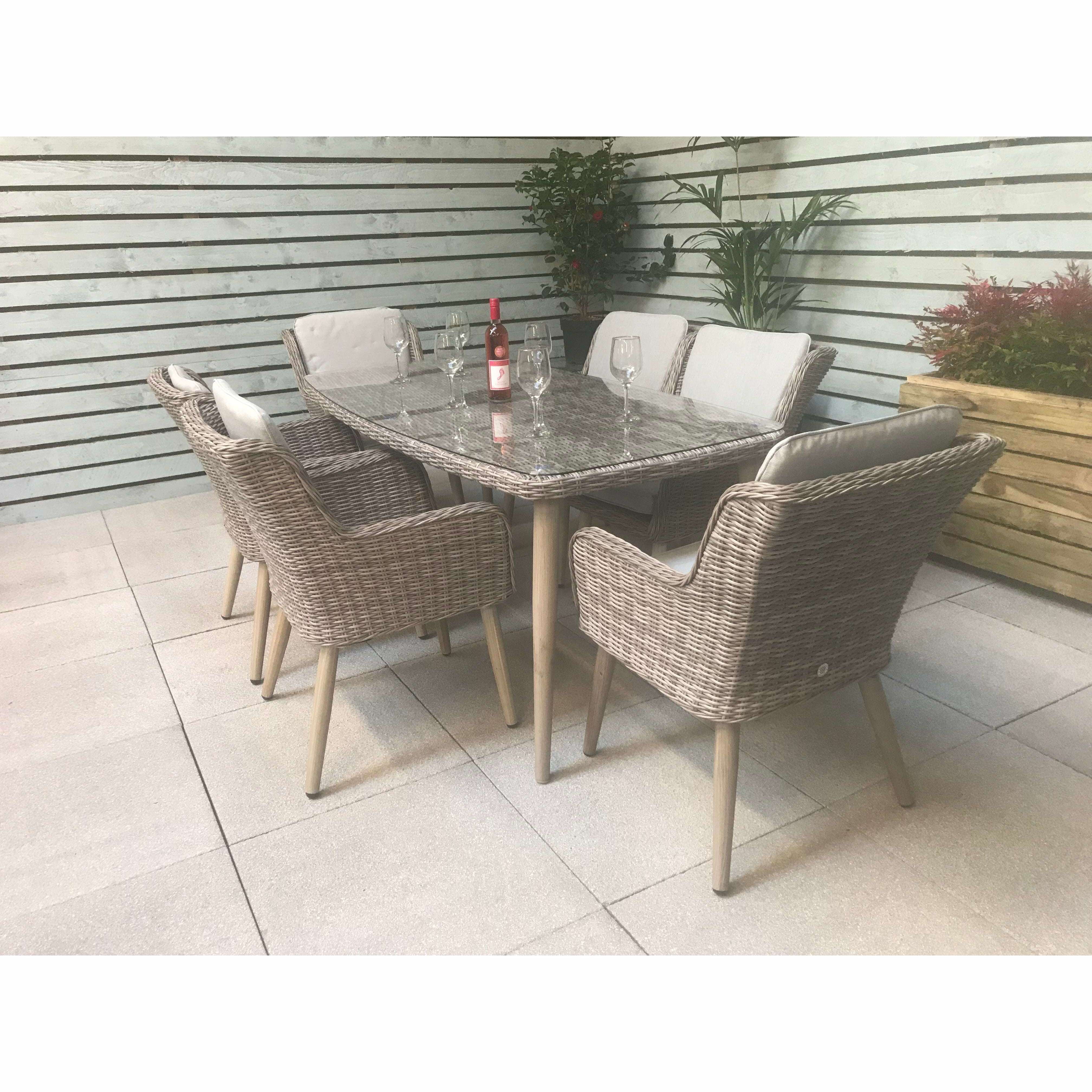 Exceptional Garden:Signature Weave Danielle 6-Seater Dining Set