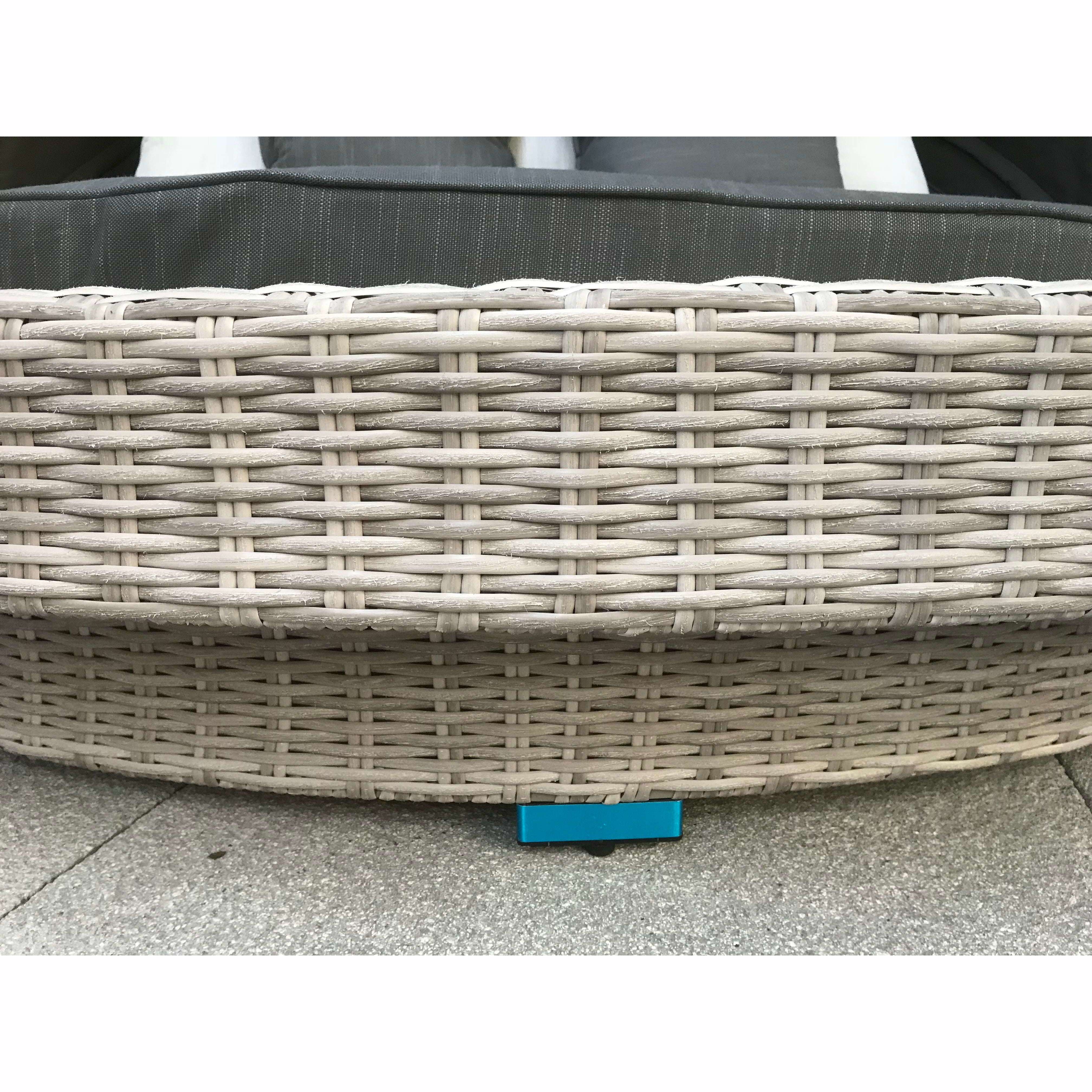 Exceptional Garden:Signature Weave Madison Daybed - Grey