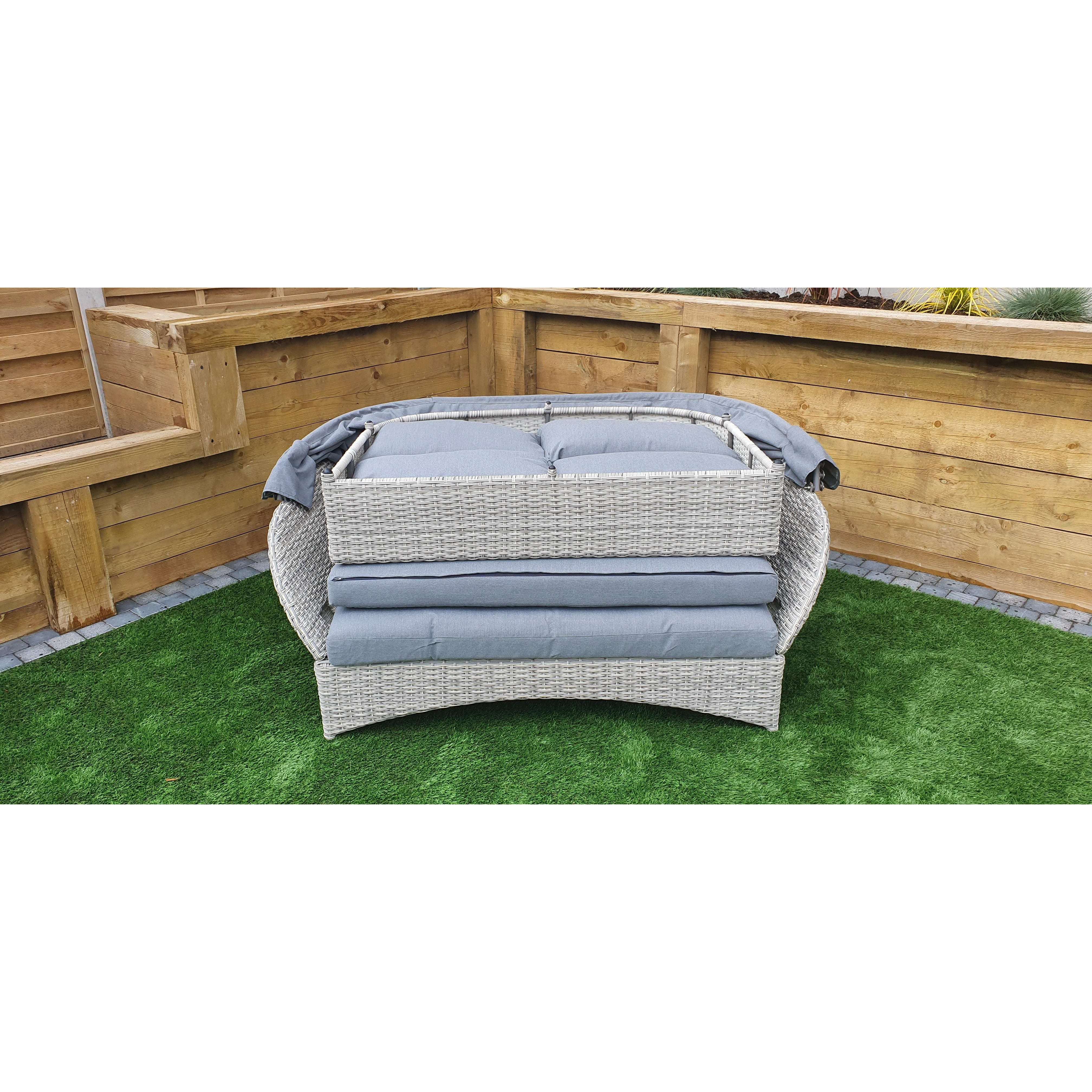 Exceptional Garden:Signature Weave Meghan Daybed- Grey Canopy