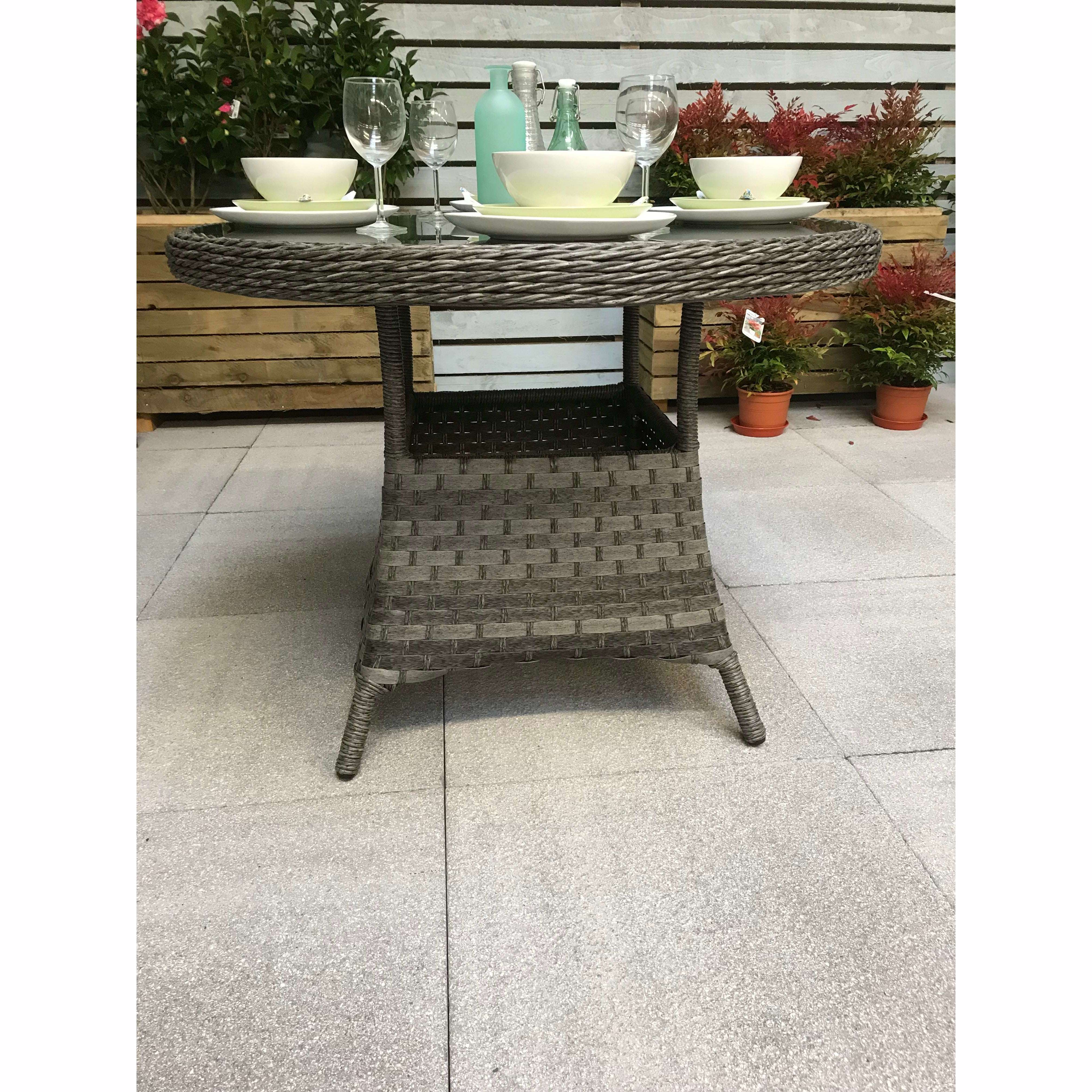 Exceptional Garden:Signature Weave Victoria Round Dining Table